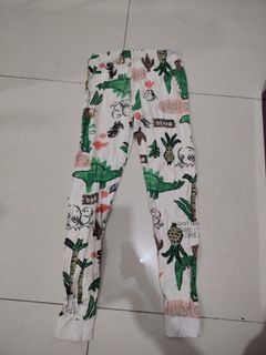(Kategori: ) berada di . Dikirim oleh sonya_k1 (ID iklan 1383572561, Gambar 1). Deskripsi: .