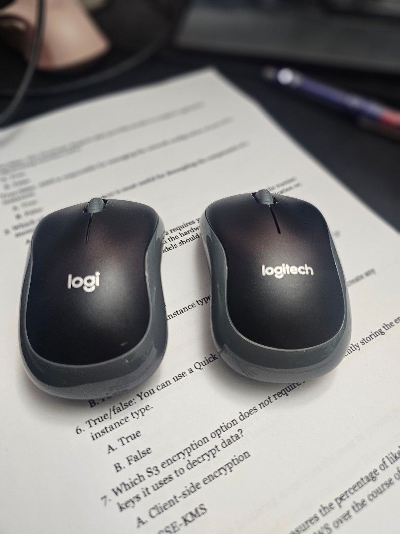 Logitech M185 Wireless Mouse - Black