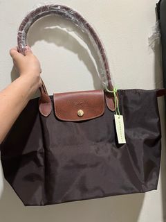 (Kategori: ) berada di . Dikirim oleh merlynrose64105 (ID iklan 1383555917, Gambar 1). Deskripsi: .