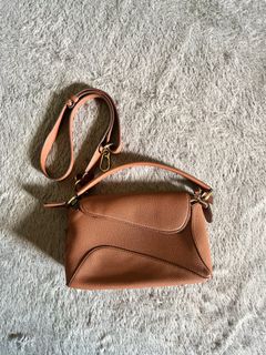 (Kategori: ) berada di . Dikirim oleh bymezzaluna_ (ID iklan 1383534790, Gambar 1). Deskripsi: .