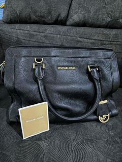 (Kategori: ) berada di . Dikirim oleh vedipe (ID iklan 1383587725, Gambar 1). Deskripsi: .