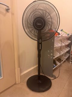 （分類：）位於 。 由 mirmax124 提交（商品編號 1383605260，圖片 1）。簡介： 。