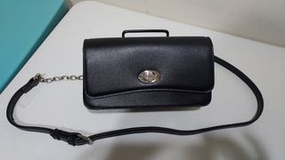 由 stshopper636393 (刊登 ID 1383622567，圖片 1) 提交，位於 的 (類別：)，說明：。