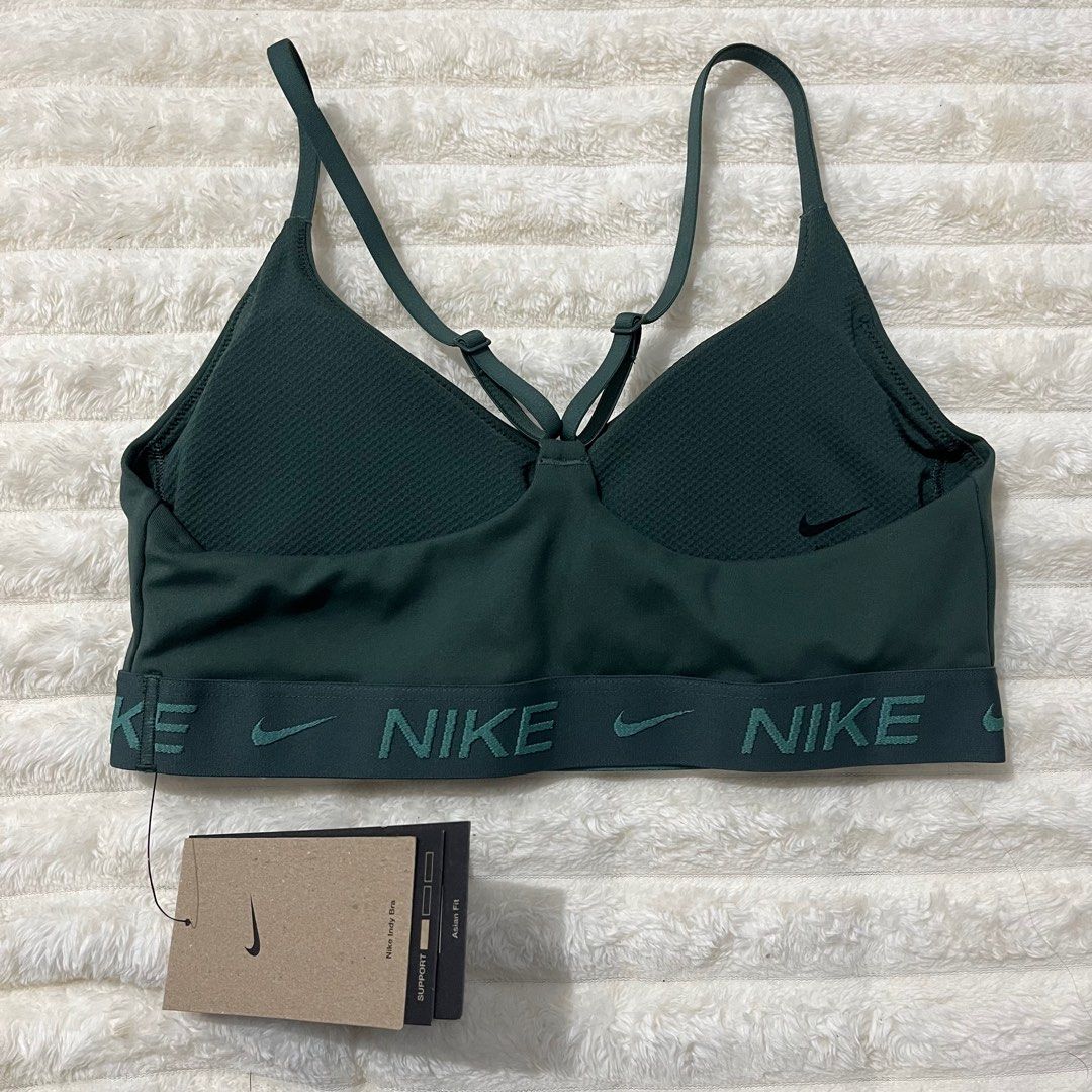 Nike Green Sports Bra Small (Category: Activewear) located in Cabanatuan. Submitted by yusitems (Listing ID 1383611208, Image 3). Description: Bought this on sale ‼️ Rfs: doesn’t fit me 📦 Shipping via J&T starts at ₱54.