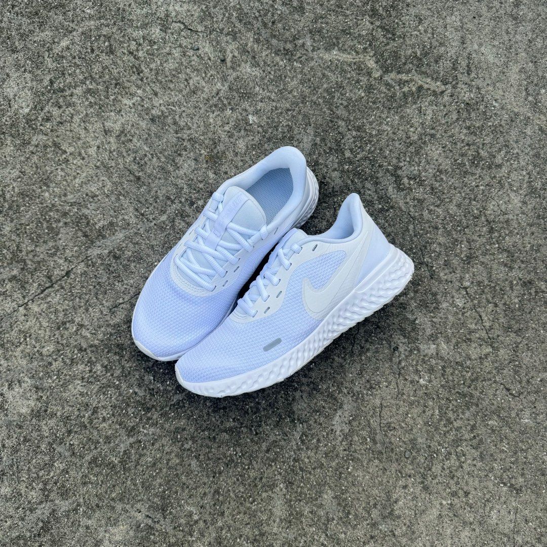 Nike Revolution 5 (Category: Sneakers) located in San Pedro. Submitted by gatekeeperkicks (Listing ID 1383640923, Image 2). Description: For Sale Nike Revolution 5 "Triple White" Brandnew Size 6.5 Womens ₱1,295 Only ( BELOW SRP ) 🚚 Can Ship Nationwide 📍 San Pedro, Laguna.