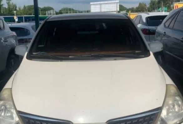 由 yanxiuman (刊登 ID 1383512356，圖片 2) 提交，位於 桃園市 (Taoyuan) 的 Nissan Tiida 2012款 白色 全廠認證車 車商勿擾 (類別：汽車出售)，說明：🎶顏色：白色 🎶排氣量：1.8L 🎶出廠：2012 🎶行駛里程：13萬公里 安全氣囊 ABS防鎖死 👍最有公信力的認證 👍車況與認證表不符 , 退車並全額退費 👍車況及里程公開化 👍檢定報告 🧸因車價划算、車況認證，詢問人數多，請提前預約看車 🎀我也可為您尋車!告訴我您的需求與預算，讓我為您圓夢 ✅可分期 ✅可貸款✅車換車 🎀貸款配合/協助分期 ⚠️車商販售 非自售 請車行勿擾⚠️ 🉑全台北中南皆有服務據點 歡迎私訊預約賞車 🎊請提前私訊預約賞車 🎊請提前私訊預約賞車 🎊請提前私訊預約賞車 全廠認證車 車商勿擾 滿小姐:0️⃣9️⃣0️⃣5️⃣3️⃣6️⃣1️⃣0️⃣5️⃣5️⃣ (歡迎私訊)。