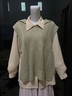(Kategori: ) berada di . Dikirim oleh k3thriftshop (ID iklan 1383537566, Gambar 1). Deskripsi: .