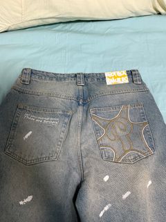 (Category: ) located in . Submitted by greg12346 (Listing ID 1383661101, Image 1). Description: .