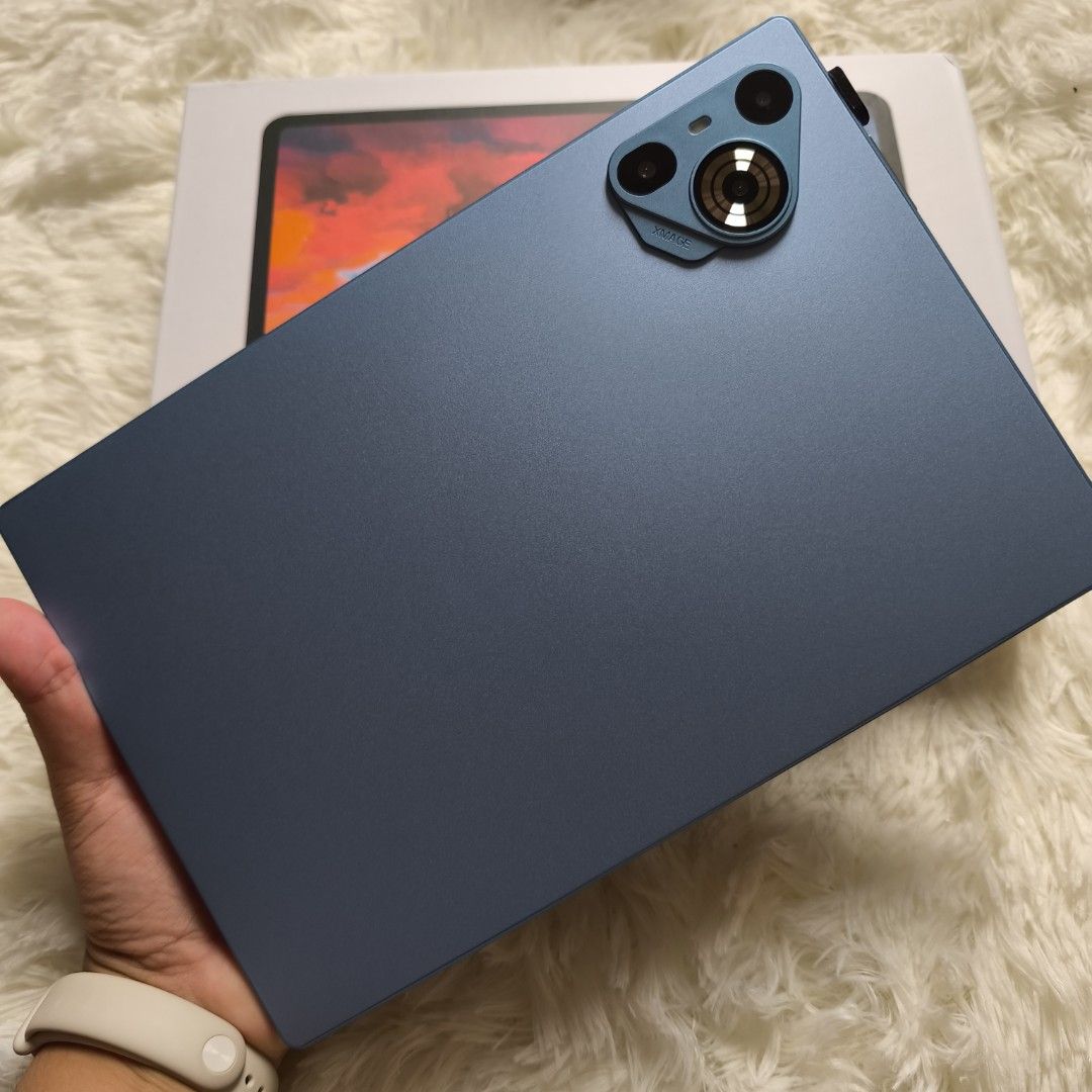 Qetupa Android 13 Tablet 4/64 GB (with simslot) (Category: Android) located in Quezon City. Submitted by heramisu (Listing ID 1383643502, Image 2). Description: 📱 Brand New Qetupa Android 13 Tablet – Affordable Power, Everyday Ease 🔥 Intro Price: PHP 2,499 Only! ✨ Features: ✔️ Android 13 – Clean, fast, and user-friendly interface ✔️ MTK 6737 Quad-Core 1.3GHz Processor – Reliable daily performance ✔️ 4GB RAM + 64GB ROM – Solid multitasking with 