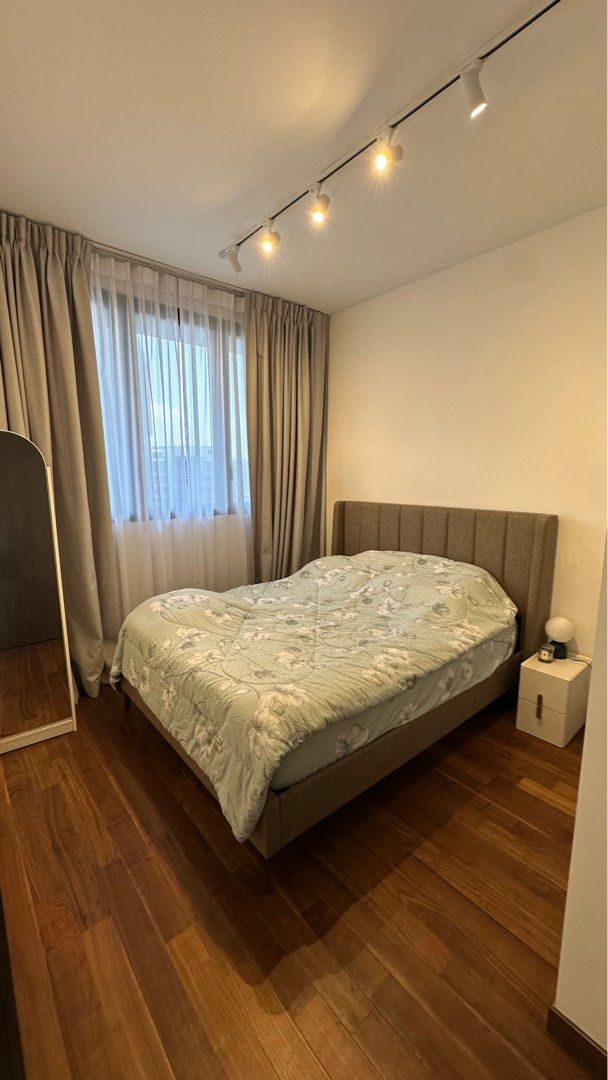 Queen Size Bed Frame with Headboard