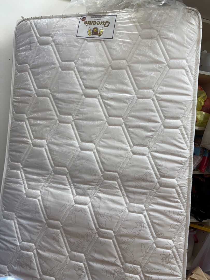 Super Single Size Mattress - Brand New
