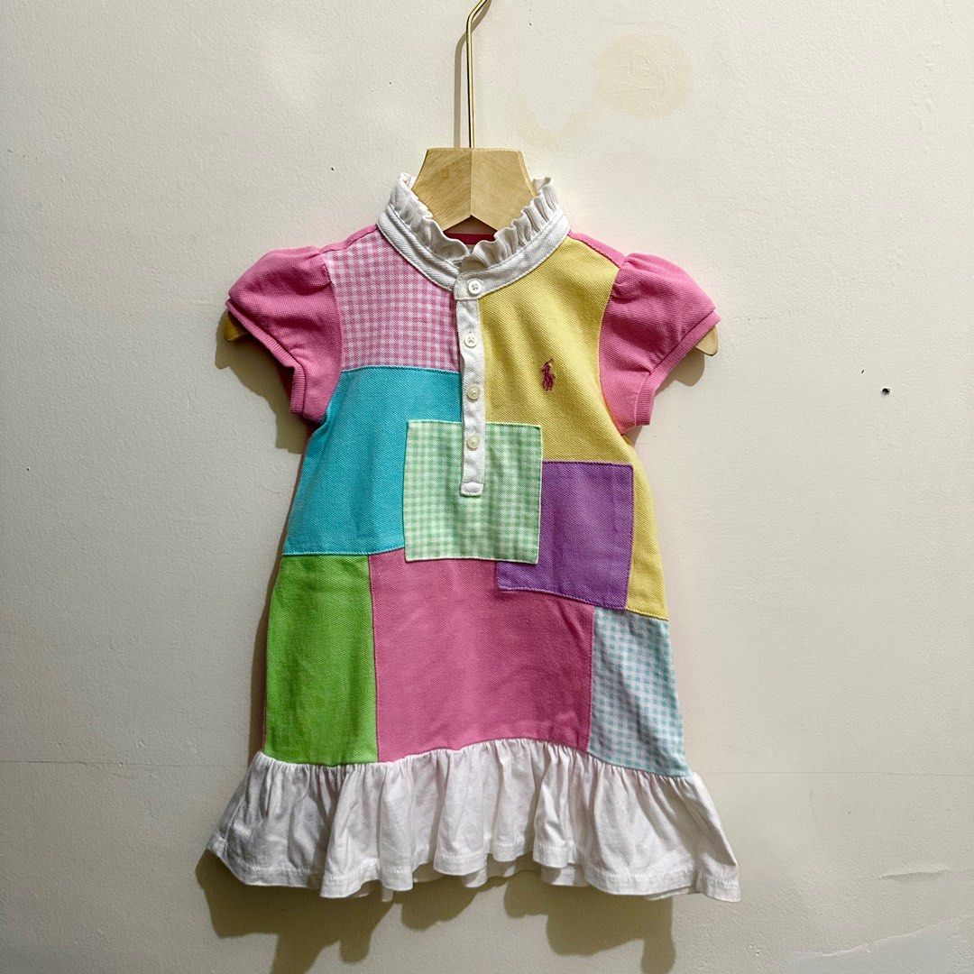 Ralph Lauren Patch / Patchwork Dress (Kategori: 1 hingga 3 tahun) berada di Surabaya. Dikirim oleh lilylestarin (ID iklan 1383530044, Gambar 1). Deskripsi: . Brand : Ralph Lauren (Patchwork) Size : LD • P (18m) Condition : vvgc ✨ Price : 260,000 . Via oren +adm #readytaleoflily #ralphlaurenpatch #ralphlaurenpatchwork #ralphlaurenbaby #ptelovedbajubayi #prelovedbajuanak #prelovedbajubayibranded #prelovedbajubayinewborn #prelovedbajubayimurah #prel