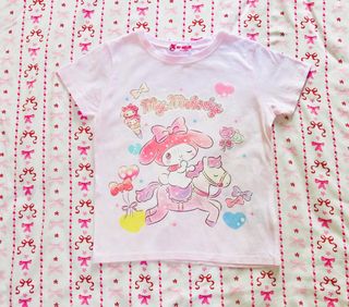(Kategori: ) berada di . Dikirim oleh herloveelycloset (ID iklan 1383661282, Gambar 1). Deskripsi: .