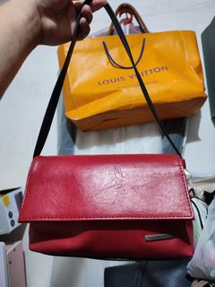 (Category: ) located in . Submitted by herstyleph (Listing ID 1383474698, Image 1). Description: .