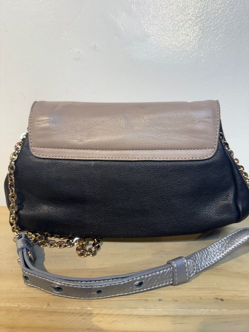 See by Chloe Leather Crossbody Bag (Category: Luxury Bags & Wallets) located in Pasig City. Submitted by armoire_deluxe (Listing ID 1383539098, Image 2). Description: Pre💕 item. In good condition..