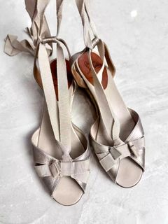 (Category: ) located in . Submitted by yiraikeu (Listing ID 1383539789, Image 1). Description: .