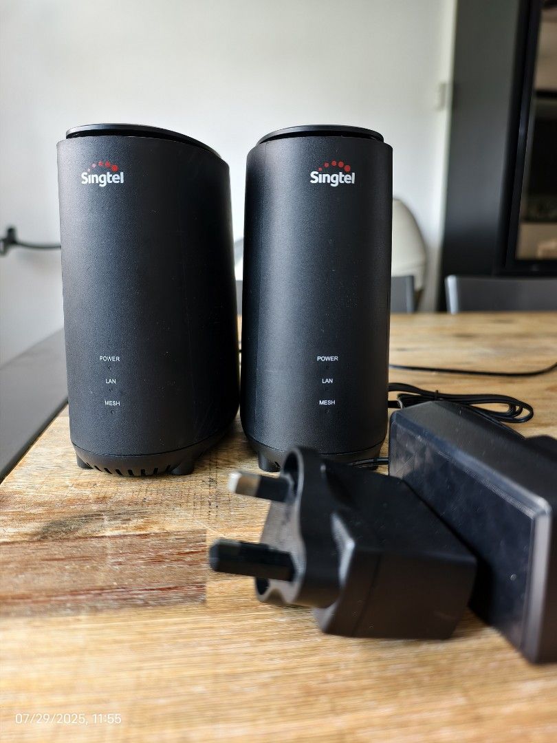 Singtel Mesh WiFi Extender - Black63205311481345110