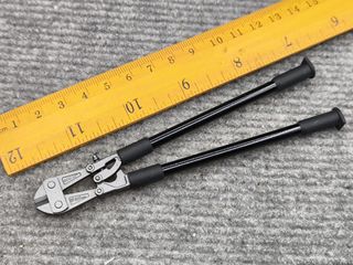 (Category: ) located in . Submitted by 82toys (Listing ID 1383579094, Image 1). Description: .