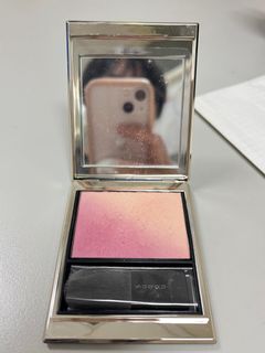 由 wzfnori61550 (刊登 ID 1383553787，圖片 1) 提交，位於 的 (類別：)，說明：。