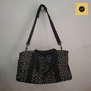 (Kategori: ) berada di . Dikirim oleh .sejalanaja (ID iklan 1383565362, Gambar 1). Deskripsi: .