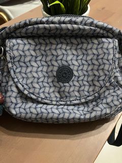 (Kategori: ) berada di . Dikirim oleh fififizri69554 (ID iklan 1383584284, Gambar 1). Deskripsi: .