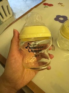 （分類：）位於 。 由 yasabbbbb 提交（商品編號 1383637198，圖片 1）。簡介： 。