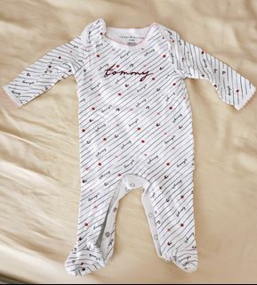 (Category: ) located in . Submitted by momoe25 (Listing ID 1383641385, Image 1). Description: .