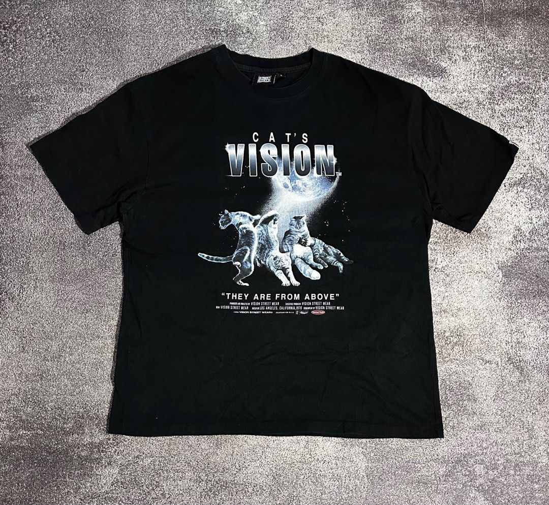 T-Shirt Vision Street Wear (Kategori: Atasan) berada di Bekasi. Dikirim oleh thriftby_adlv (ID iklan 1383574494, Gambar 1). Deskripsi: Ready for Sale, T-Shirt Vision Street Wear Merk: VSW Warna: Hitam Size: L (P70xL57) Kondisi: Bahan Cotton Tebal, Full Tag Minus: Sablon Krek Tipis 💔 🗣️ NEGO? Silahkan 🤗 🚚 Rekber by Oren (+adm 14%) 📦 🚫 NO COD ‼️ Teliti sebelum membeli 🫵 No Refund, No Return 🚨 Disclamer: 1. Warna Baju pada foto di pengaruhi 