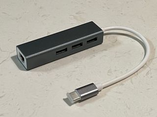 Brand-new USB-C Hub: 3 USB Ports with LAN