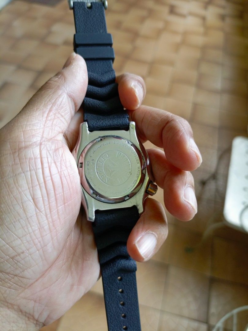 Vintage Citizen lefty divers automatic watch (Category: Men's Watches) located in Paranaque City. Submitted by timeforus (Listing ID 1383588474, Image 3). Description: good working condition.