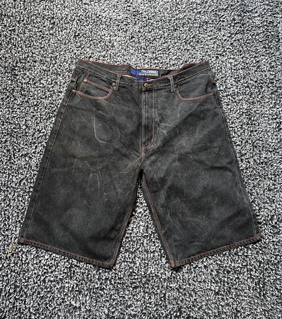 Vintage Fire Elements Y2K Shorts | Size 40 (Category: Shorts) located in General Trias. Submitted by zrchustle.604 (Listing ID 1383620969, Image 3). Description: no issue.