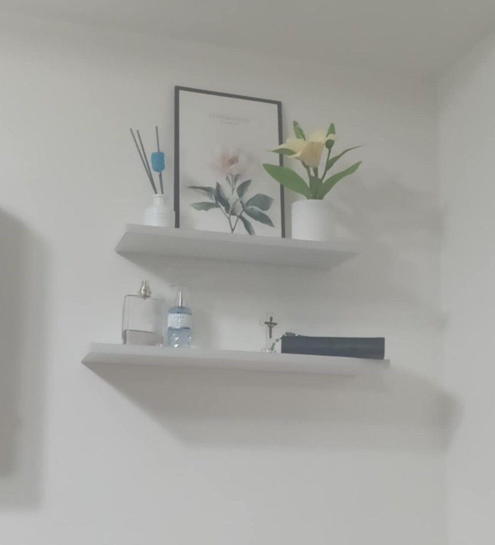 Wall shelves (Category: Home Improvement Tools & Accessories) located in Caloocan City. Submitted by shopna2024 (Listing ID 1383521742, Image 3). Description: Good as new !! very good condition matibay ung wood 1 month lang nagamit sa wall you may install measurement : length - 30cm ,40cm,50 cm width -15 cm wall shelves wall organizer wall decor for only 199!!.
