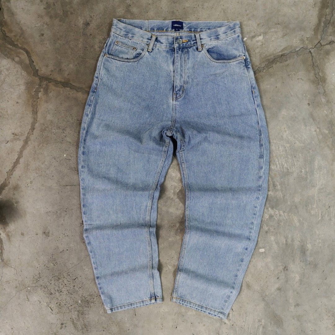 WASSUP LIGHT DENIM WIDE LEG PANTS (Category: Jeans) located in Taguig. Submitted by zieyaaa.o1 (Listing ID 1383635857, Image 1). Description: WASSUP LIGHT DENIM WIDE LEG PANTS SIZE LARGE ON TAG 34 WAISTLINE 40 LENGTH 7.5 LEG OPENING EXCELLENT CONDITION DETAILED & ACTUAL PIC ALREADY POSTED TAGUIG LOCATION 899 PESOS *COLOR MAY VARY DUE TO LIGHTING.