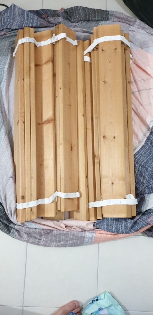 Wooden Bed Frame - Solid Wood Queen sizes65075078213633112