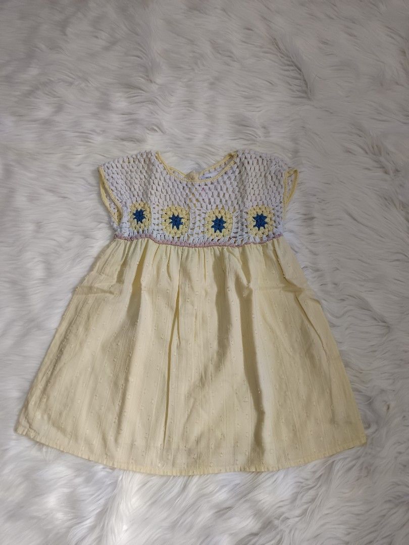 ZARA (Kategori: 1 hingga 3 tahun) berada di Dampit. Dikirim oleh mahikapreloved (ID iklan 1383474575, Gambar 1). Deskripsi: PRELOVED BRAND : ZARA SIZE : 2-3 TAHUN KONDISI : MINUS KANCING BEDA SEPERTI FOTO SLIDE AKHIR, LAINNYA AMAN.