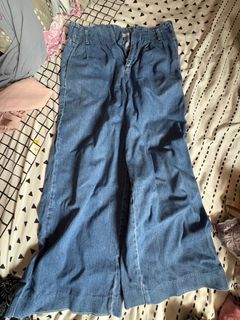 (Category: ) located in . Submitted by chocolatestarfish1 (Listing ID 1383488329, Image 1). Description: .