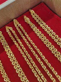 (Category: ) located in . Submitted by kaigold_installment_ (Listing ID 1378360742, Image 1). Description: .