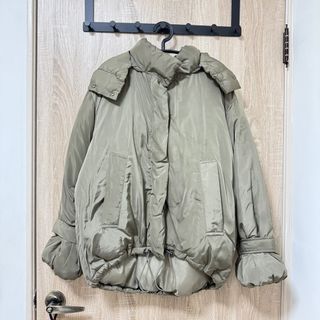 由 mm.secondhand (刊登 ID 1378334278，圖片 1) 提交，位於 的 (類別：)，說明：。