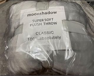 （分類：）位於 。 由 BandTstore 提交（商品編號 1378524960，圖片 1）。簡介： 。