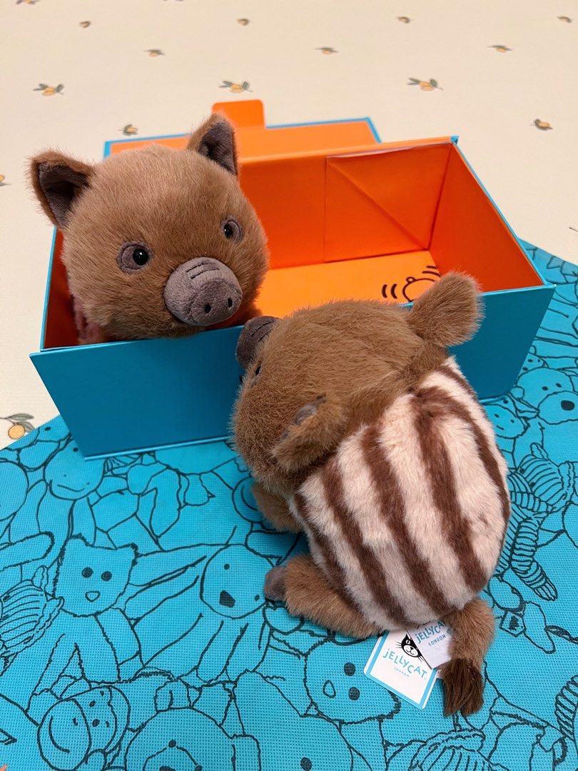 正品現貨] JELLYCAT | Swinley Boar | 小野豬, 興趣及遊戲, 玩具& 遊戲