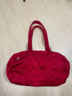 （分類：）位於 。 由 lemagasinstore 提交（商品編號 1378459182，圖片 1）。簡介： 。