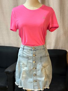 (Category: ) located in . Submitted by glamourosewears (Listing ID 1378517917, Image 1). Description: .