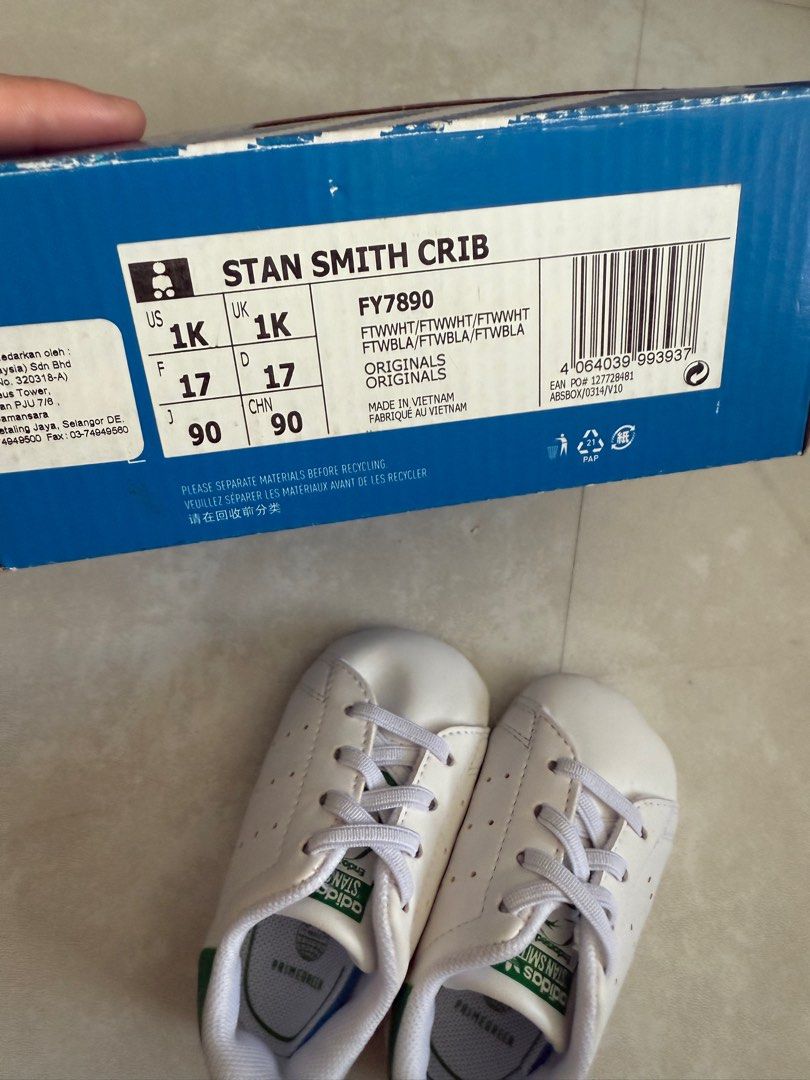 Aidias Stan Smith Baby Shoes (Category: Babies & Kids Fashion) located in Singapore. Submitted by c.eil (Listing ID 1378486799, Image 2). Description: Worn 2 times Like new.