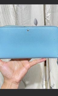 (Kategori: ) berada di . Dikirim oleh layakpakaibarangpreloved (ID iklan 1378385758, Gambar 1). Deskripsi: .