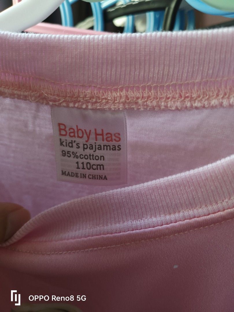 Baby Has Elsa Pajamas - Size 110cm (Category: Babies & Kids Fashion) located in Singapore. Submitted by erisoung (Listing ID 1378435967, Image 3). Description: - Adorable kids pajamas set. - Features Elsa from Frozen. - Pink top with Elsa graphic. - Striped pants. - Made of 95% cotton. - Perfect for your kids! -size110(5y).