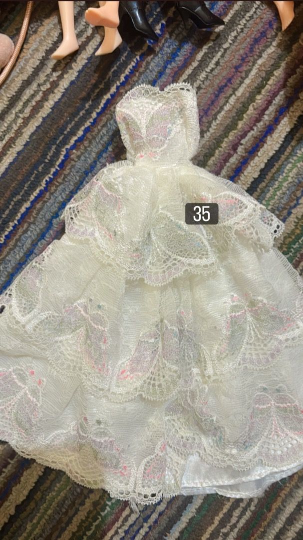 BAJU BERBIE ATAU LICCA TAKARA TOMY, Toys Collectibles, Mainan di