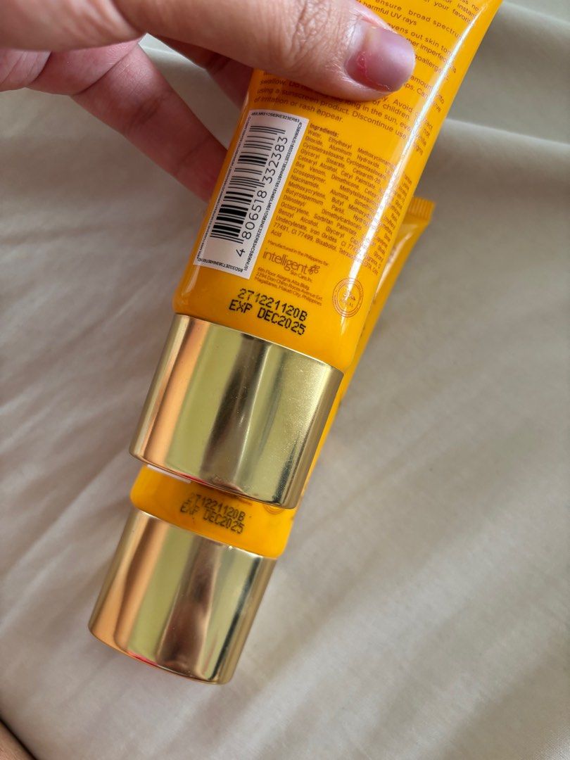 Belo SunExpert Tinted Sunscreen SPF 50 (Category: Face Care) located in Marikina City. Submitted by everythingisnegotiable (Listing ID 1378370605, Image 2). Description: 150 each! Expiration Dec 2025.