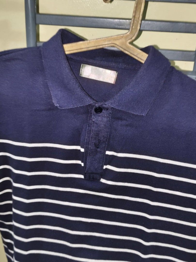 Blue Bench Casual Polo Shirt (Category: Tshirts & Polo Shirts ) located in Quezon City. Submitted by drlnmrdn (Listing ID 1378454795, Image 1). Description: Blue Bench Casual Polo Shirt PHP 150 - Lightly used - No issues with the clothes at all. Pick-Up only or Pick-Up by your rider. Buyer should book the delivery so they can monitor the delivery. Meet-up on Ever Gotesco Commonwealth, SM Fairview or, SM North only. MOP: Cash on Pickup, bank trans