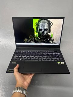 (Category: ) located in . Submitted by webuybacklaptops (Listing ID 1378360554, Image 1). Description: .