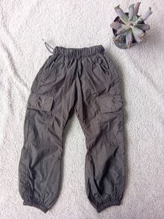 (Kategori: ) berada di . Dikirim oleh naths.fashionthrift (ID iklan 1378385022, Gambar 1). Deskripsi: .